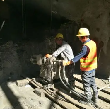 八宿水下抗分散灌浆料特点 水下不分散注浆料介绍